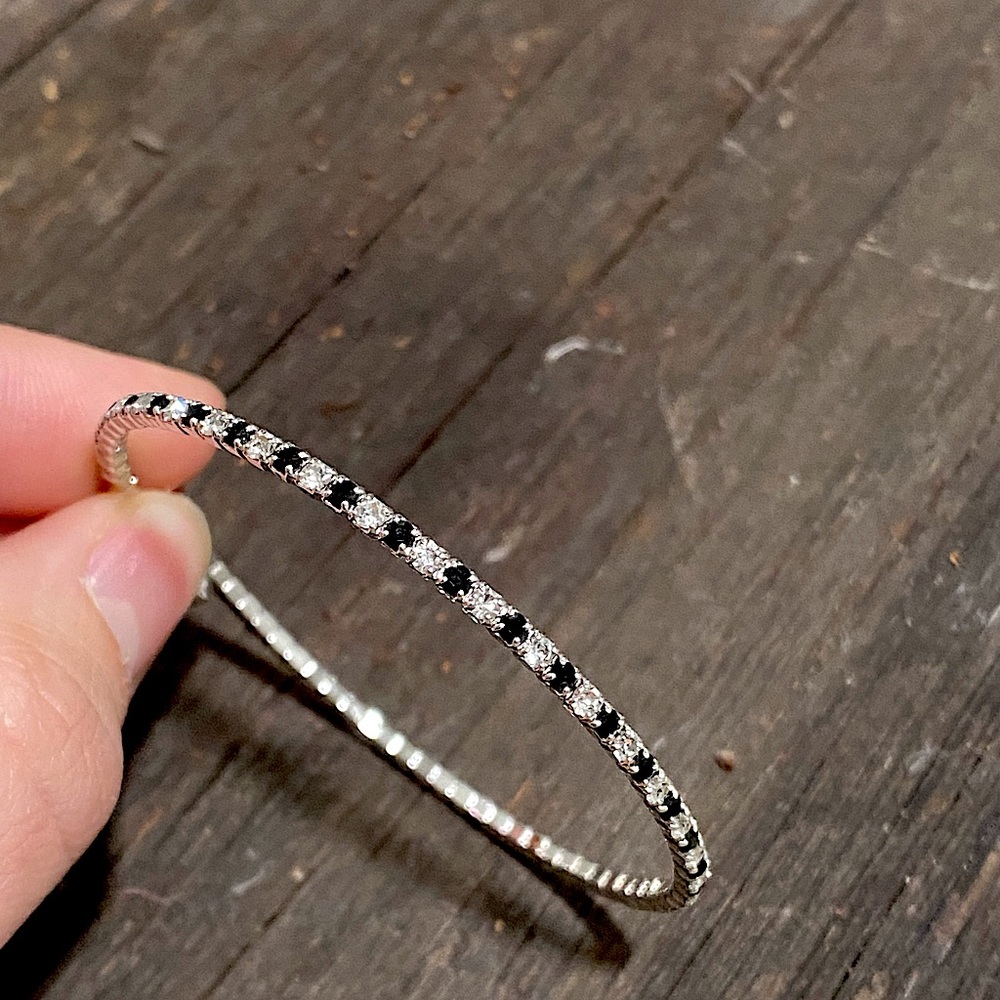 Fashion bracelet